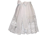 Authentic Oktoberfest Style: Classic Lace Apron for Long Dirndl Dresses